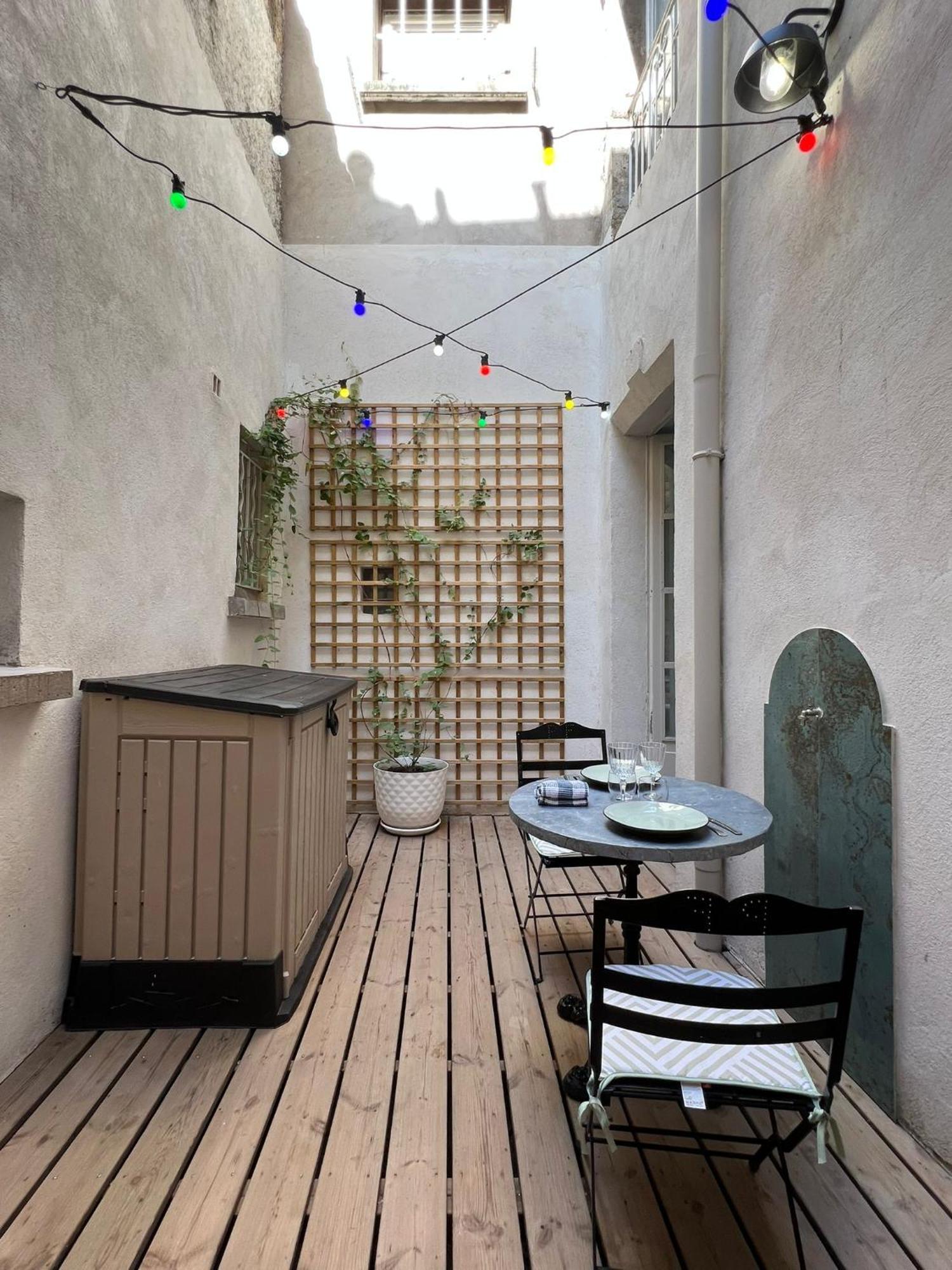 Mes A Moi In Pezenas - Studio & Patio Privatif - O Pitchoun Lägenhet Exteriör bild